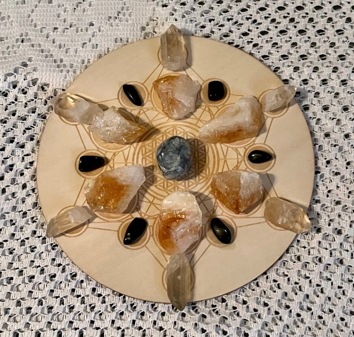 Protection Crystal Grid Decor with Blue Kyanite, Clear Quartz, Citrine and Black Obsidian