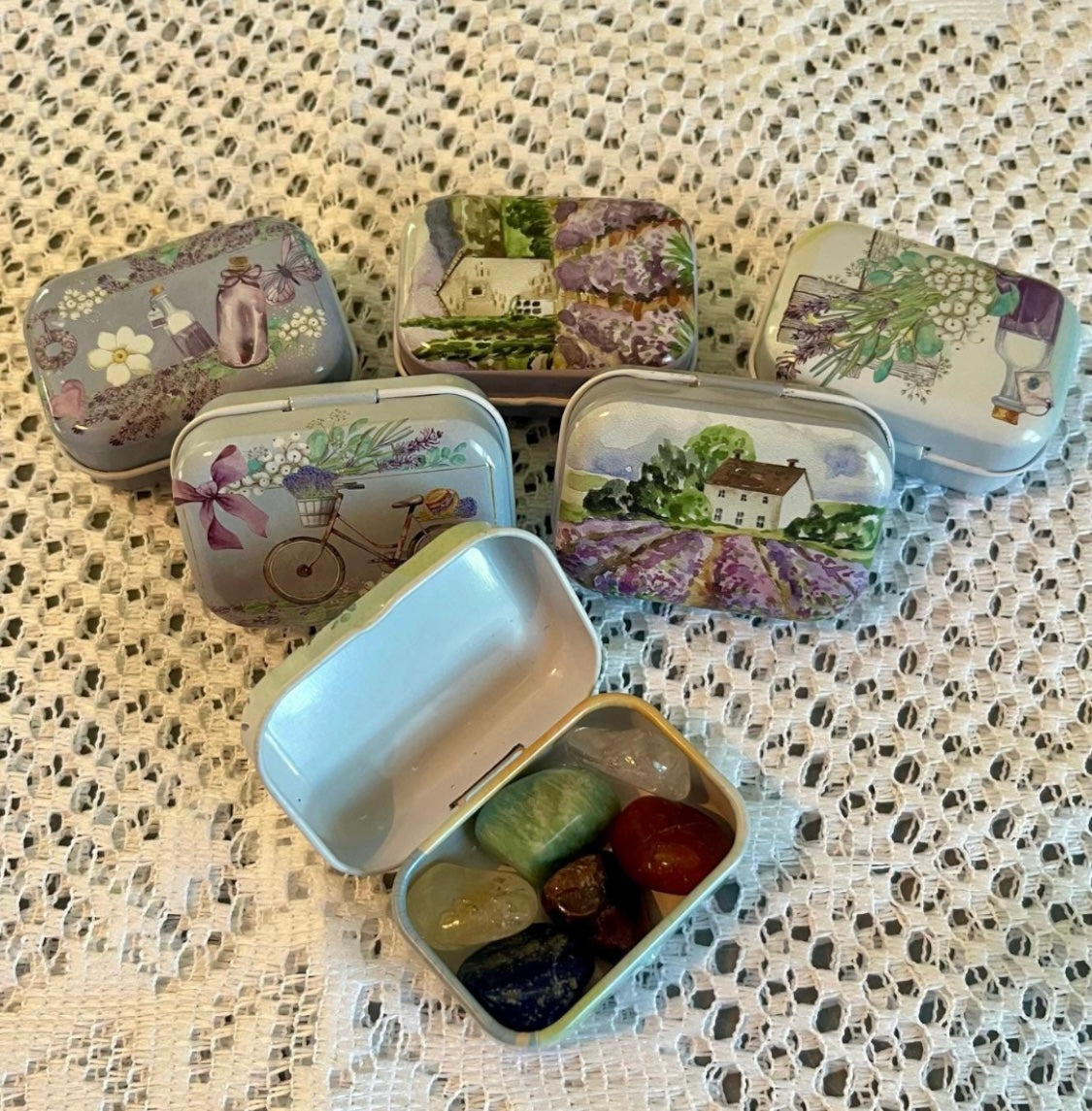 Confidence and Empowerment Crystal Set in Decorative Tin - Carnelian, Citrine, Lapis Lazuli, Amazonite, Clear Quartz, Amethyst