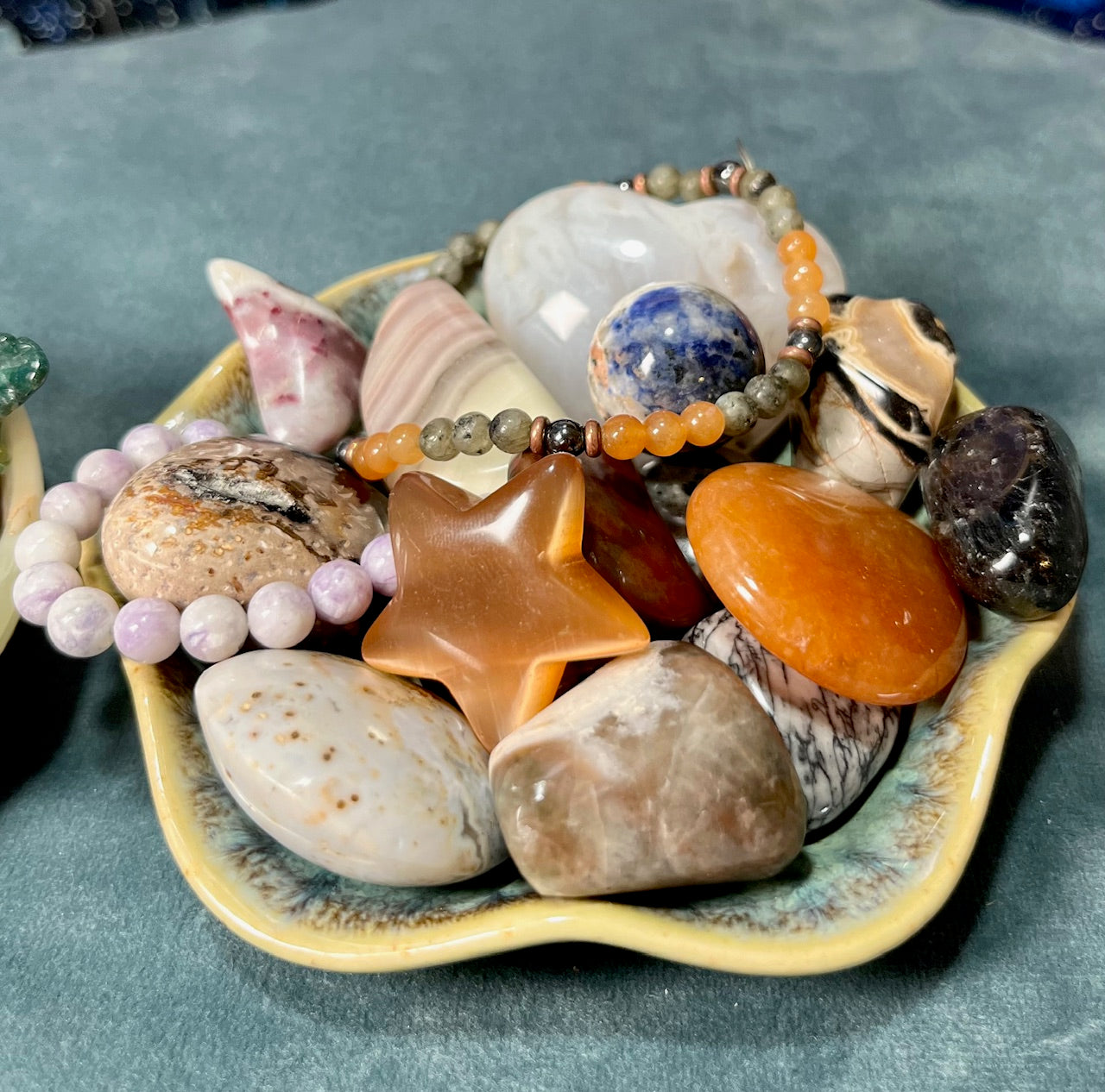 Premium Crystal Mystery Scoop! 3 Sizes - includes tumbles, carving, bracelets and raw crystals!